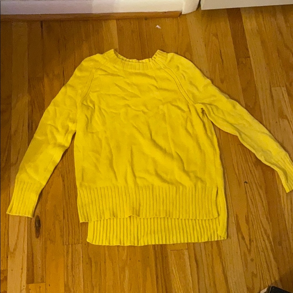 Yellow sweater